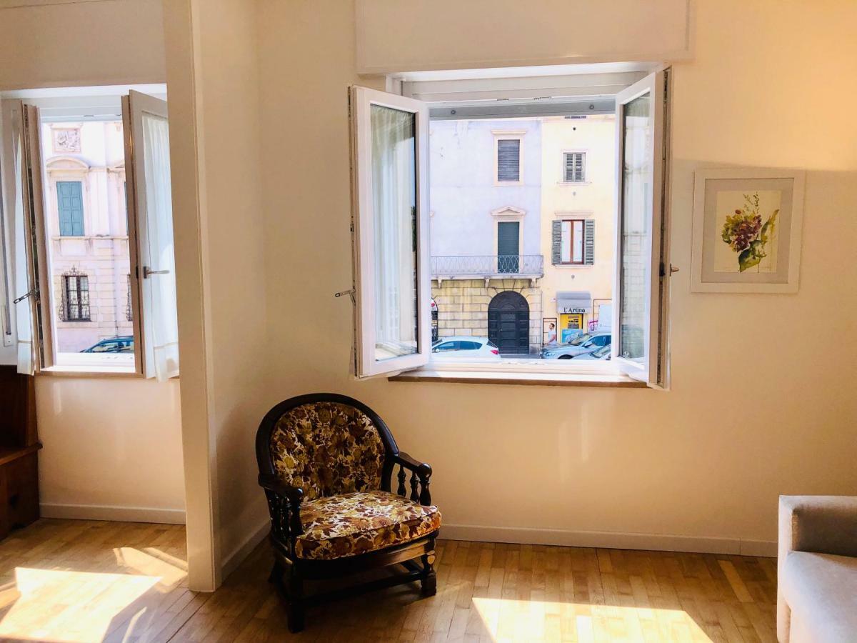 Appartamento Portapalio40 Con Parcheggio เวโรนา ภายนอก รูปภาพ