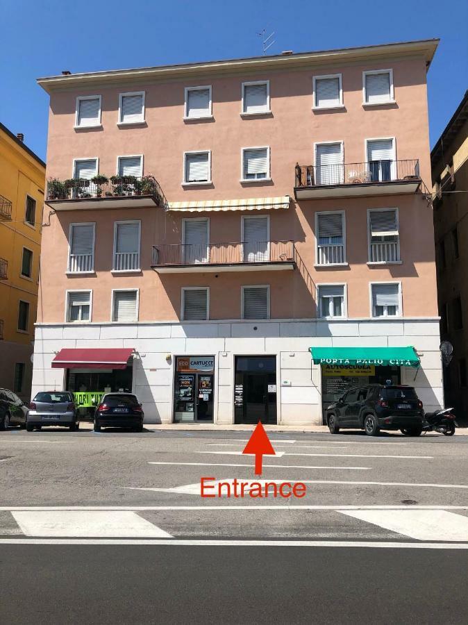 Appartamento Portapalio40 Con Parcheggio เวโรนา ภายนอก รูปภาพ